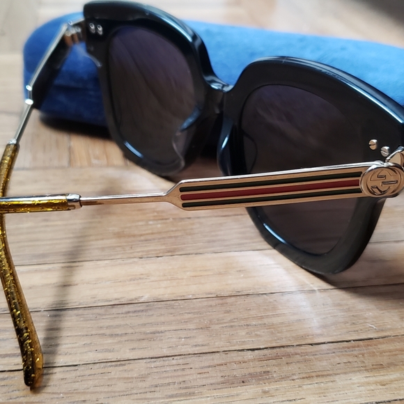 Gucci vintage web sunglasses - Picture 2 of 3